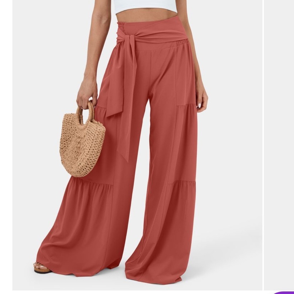 Halara breezeful flowy, wide leg pants in gorgeous light brick color, XL, new